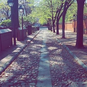 Meet your Posher, Lg